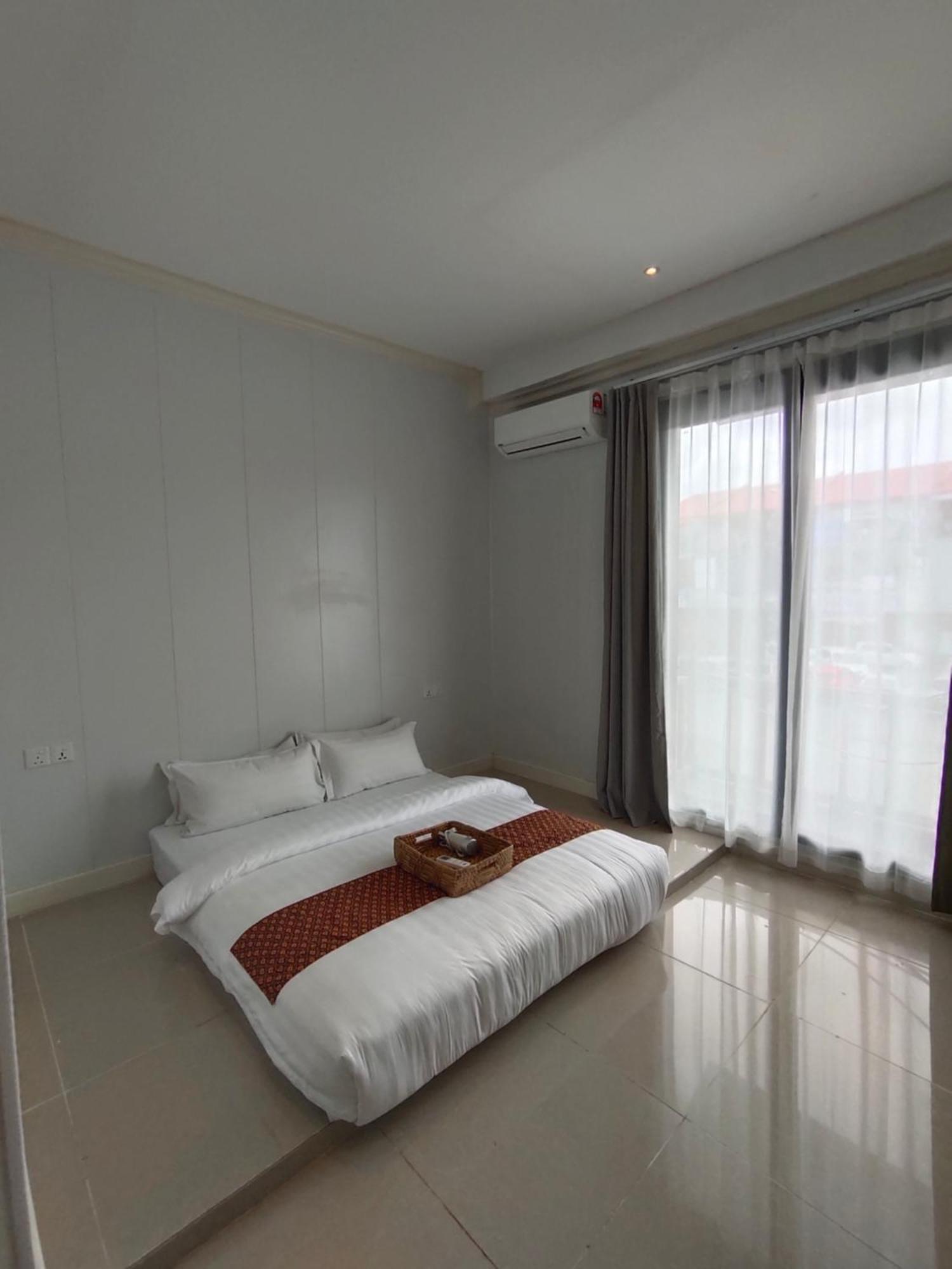 Casa Casa Hotel Semporna Eksteriør billede