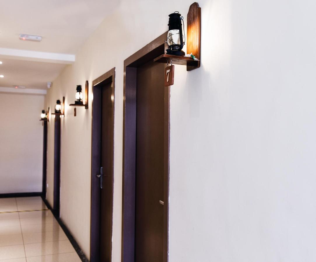 Casa Casa Hotel Semporna Eksteriør billede